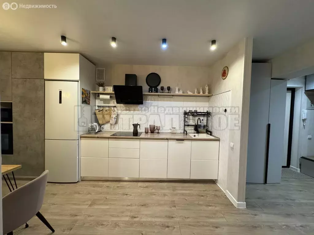 2-комнатная квартира: Смоленск, Киевское шоссе, 53 (54 м) - Фото 1