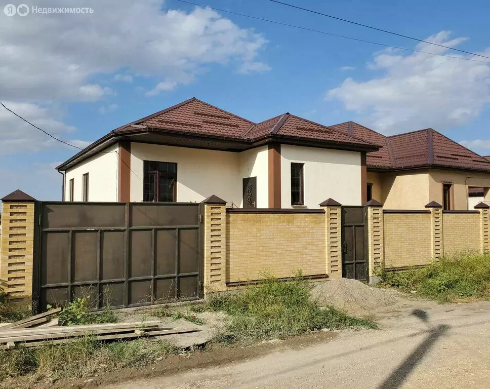 Дом в станица Ессентукская, Ясная улица (143.8 м) - Фото 1