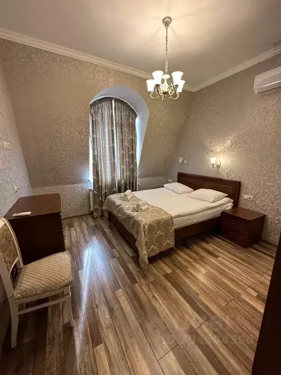 4-к кв. Ставропольский край, Ессентуки ул. Титова, 30 (120.0 м) - Фото 0