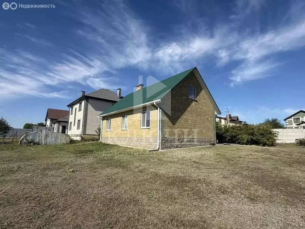 Дом в Белгород, микрорайон Юго-Западный-2.1, улица Павла Зюбина, 1 ... - Фото 1