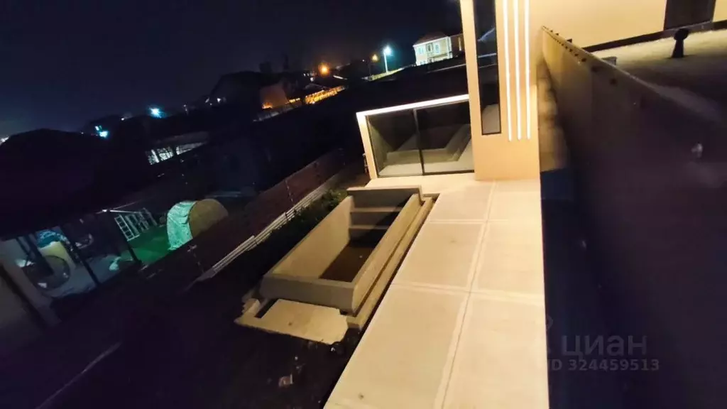 Дом в Краснодарский край, Краснодар ул. Имени Писателя Г.И. Василенко, ... - Фото 1