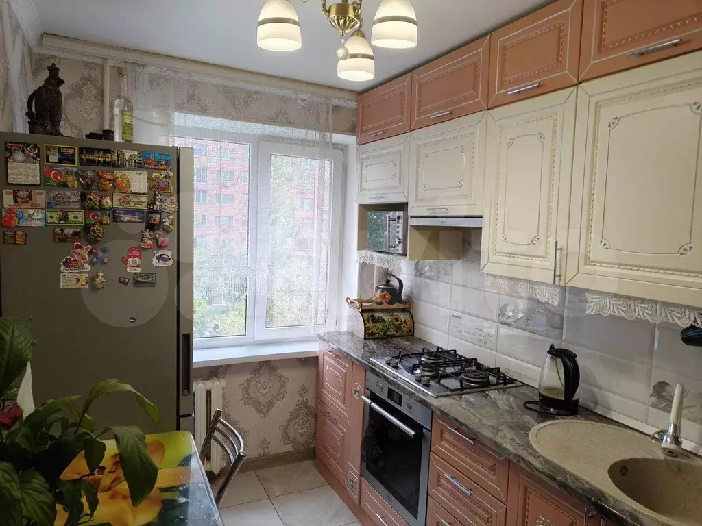 2-к. квартира, 44 м, 4/9 эт. - Фото 0