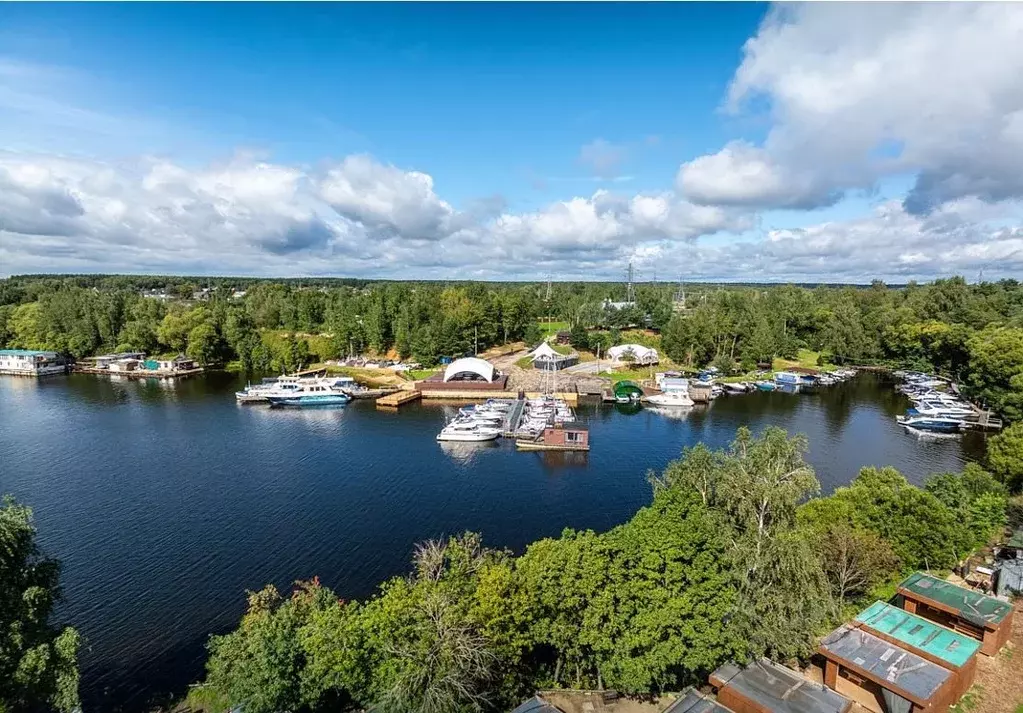 Участок в Московская область, Мытищи городской округ, пос. ... - Фото 1