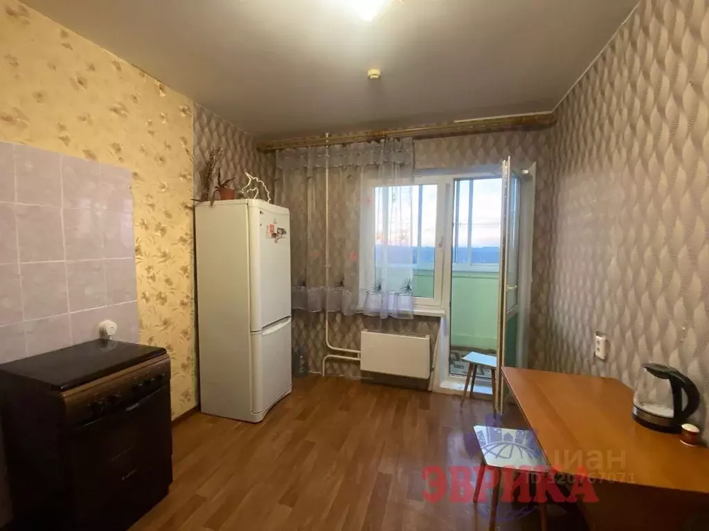 1-к кв. Краснодарский край, Крымск Надежда мкр, ул. Надежды (37.0 м) - Фото 0