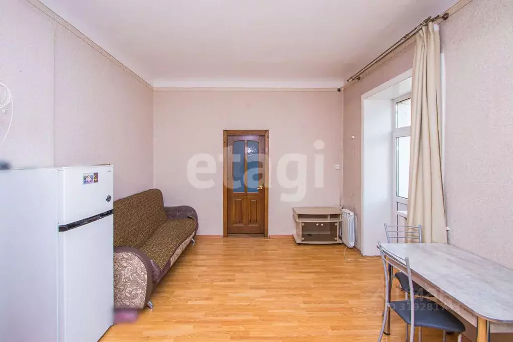 Комната Бурятия, Улан-Удэ Комсомольская ул., 27 (42.7 м) - Фото 0