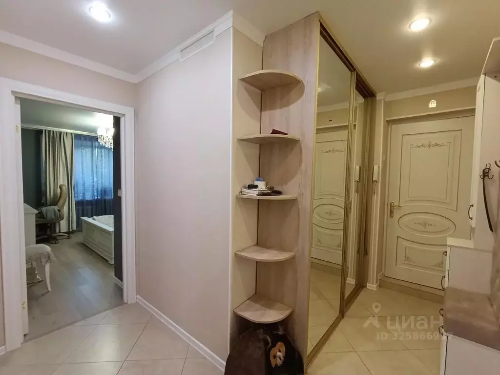 3-к кв. Калужская область, Малоярославец ул. Ленина, 8 (70.0 м) - Фото 2