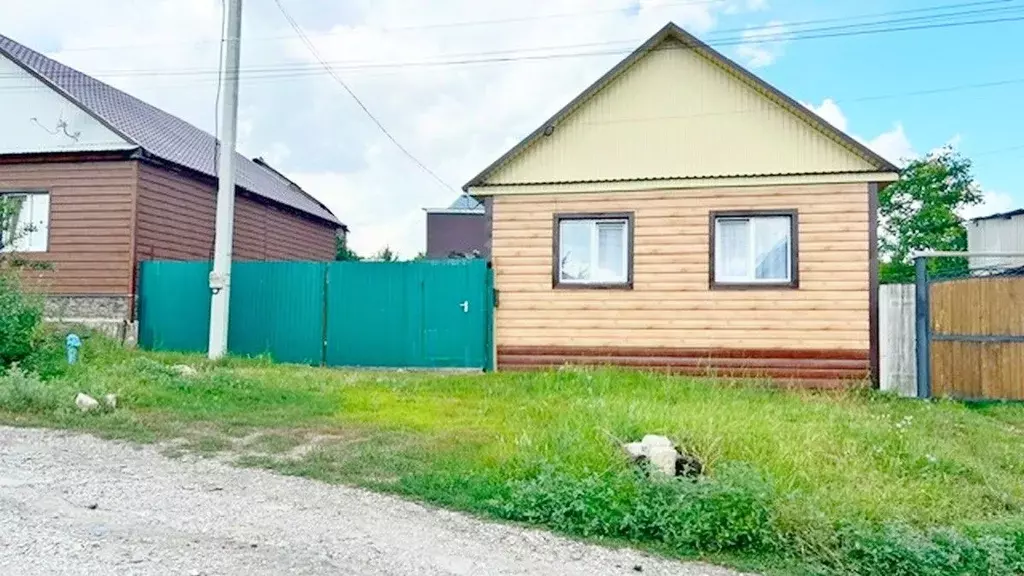 Дом в Саратовская область, Вольск пер. 3-й Максима Горького, 12 (58 м) - Фото 2