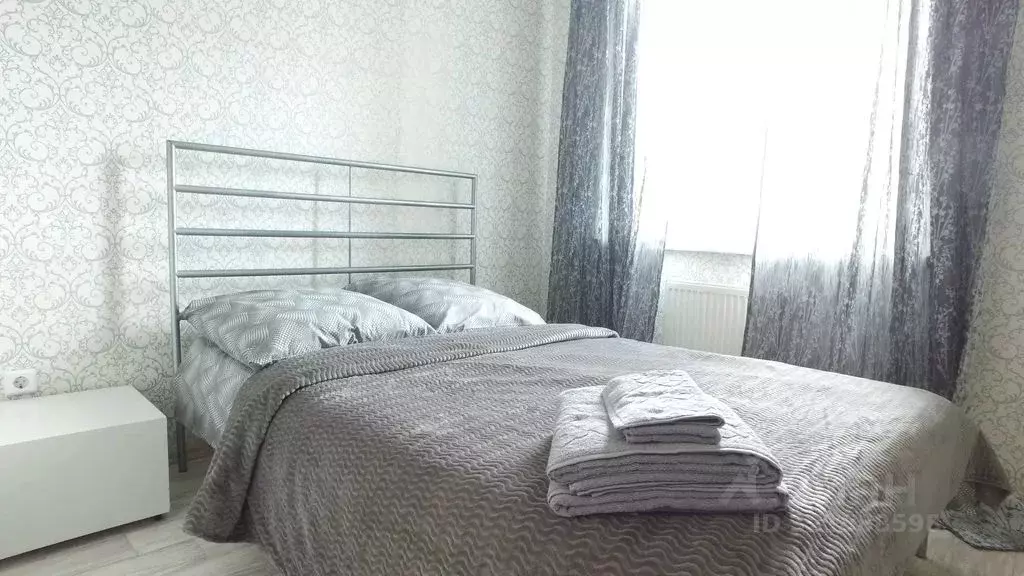 1-к кв. Свердловская область, Екатеринбург ул. Летчиков, 7 (31.0 м) - Фото 1