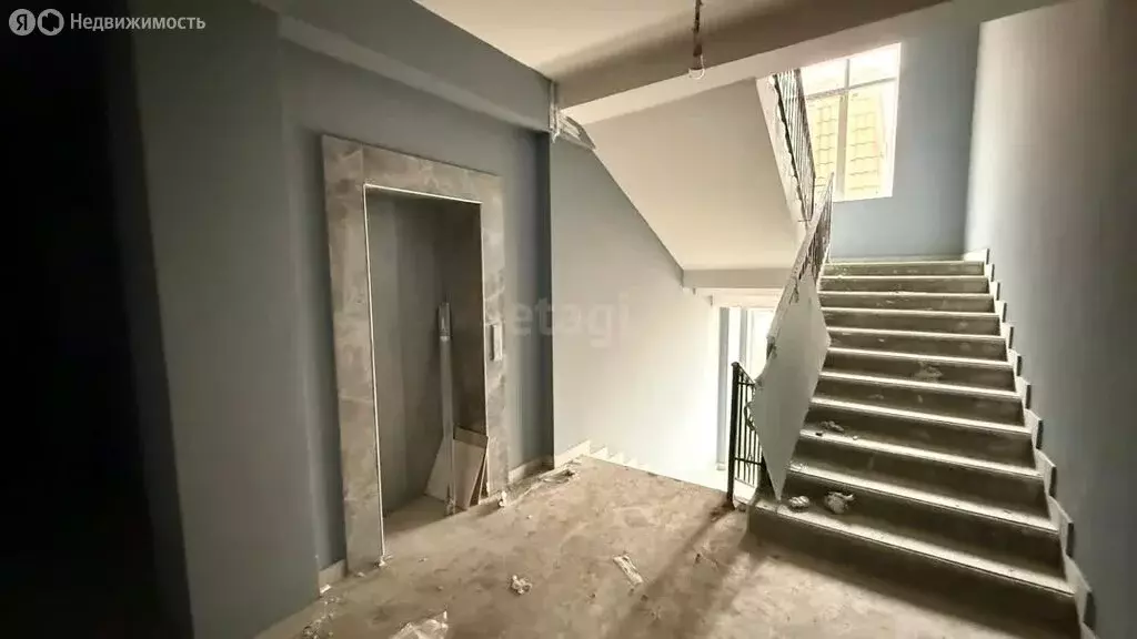 2-комнатная квартира: Махачкала, улица Ушакова, 4А (90 м) - Фото 2