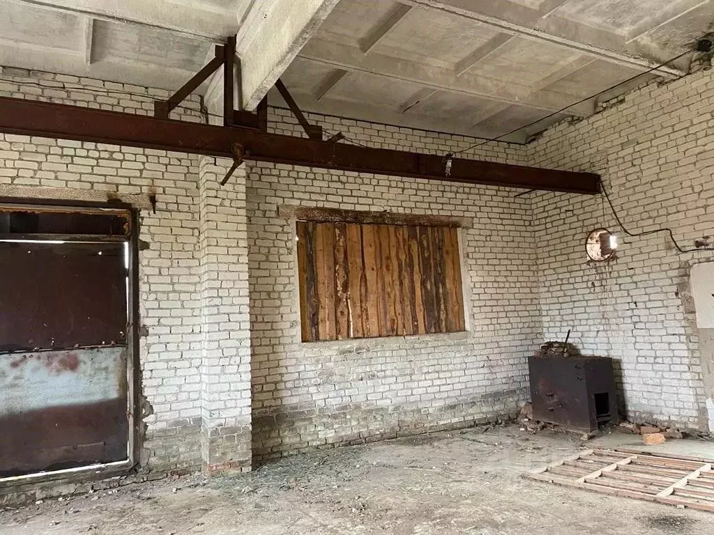 Помещение свободного назначения в Смоленская область, с. Угра ул. ... - Фото 2