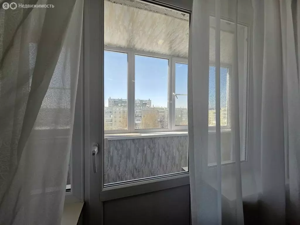 3-комнатная квартира: Чебаркуль, Октябрьская улица, 3Г (65.6 м) - Фото 2