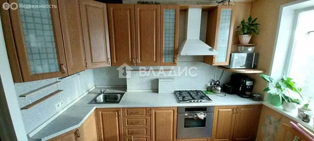 2-комнатная квартира: Нижний Новгород, улица Германа Лопатина, 2к1 ... - Фото 0