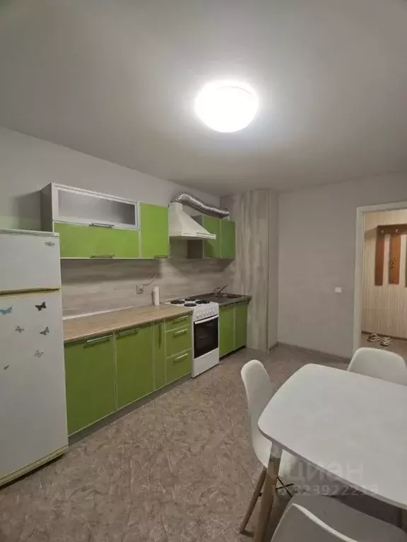 2-к кв. Удмуртия, Ижевск ул. Героя России Ильфата Закирова, 9 (55.0 м) - Фото 2