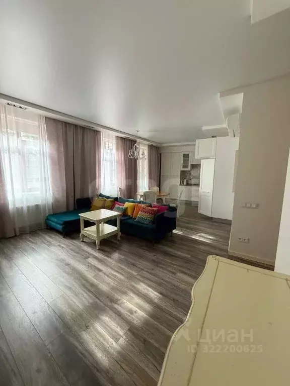 2-к кв. Тульская область, Тула ул. Софьи Перовской, 9кБ (108.4 м) - Фото 1
