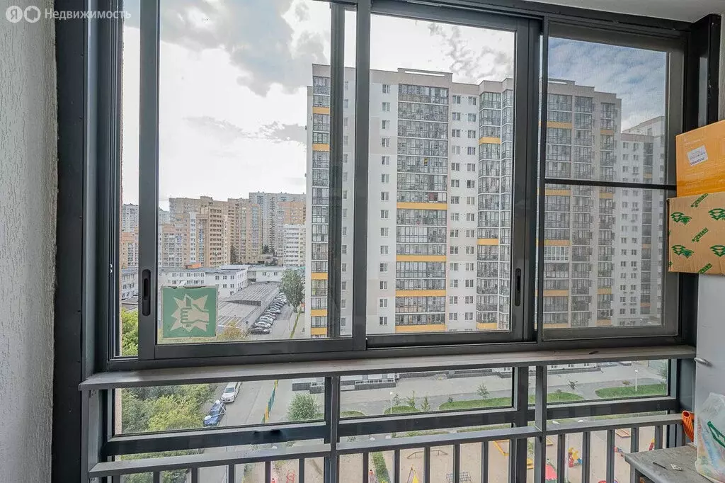 2-комнатная квартира: Екатеринбург, улица Степана Разина, 107Б (51.6 ... - Фото 1