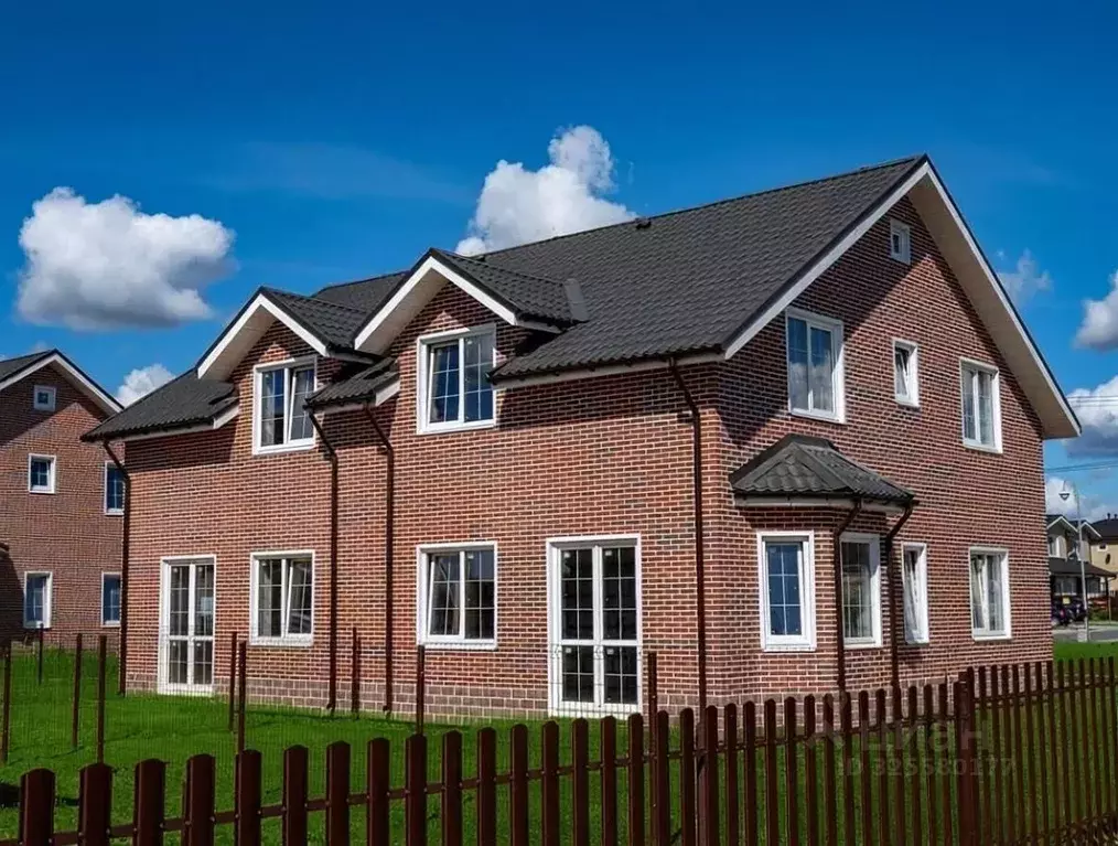 Таунхаус в Ленинградская область, Всеволожский район, Агалатовское ... - Фото 2