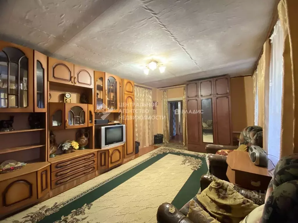 Дом в Рязанская область, Скопинский муниципальный округ, с. Пупки ул. ... - Фото 1