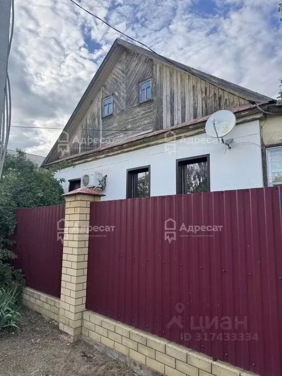 Дом в Волгоградская область, Волгоград Татищевская ул. (72 м) - Фото 1