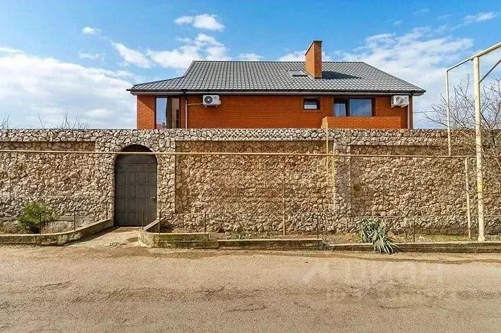 Дом в Севастополь ул. Баркасная, 1/3 (255 м) - Фото 1