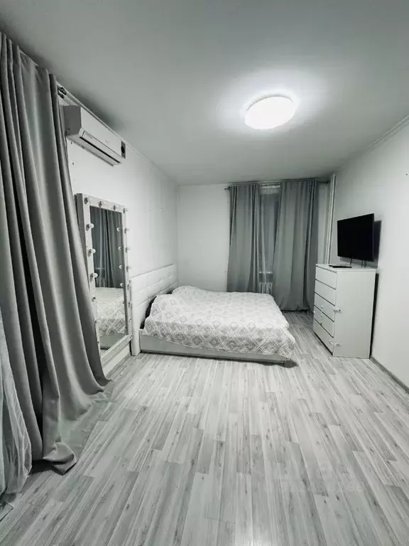 2-к кв. Севастополь ул. Адмирала Макарова, 19 (54.0 м) - Фото 0