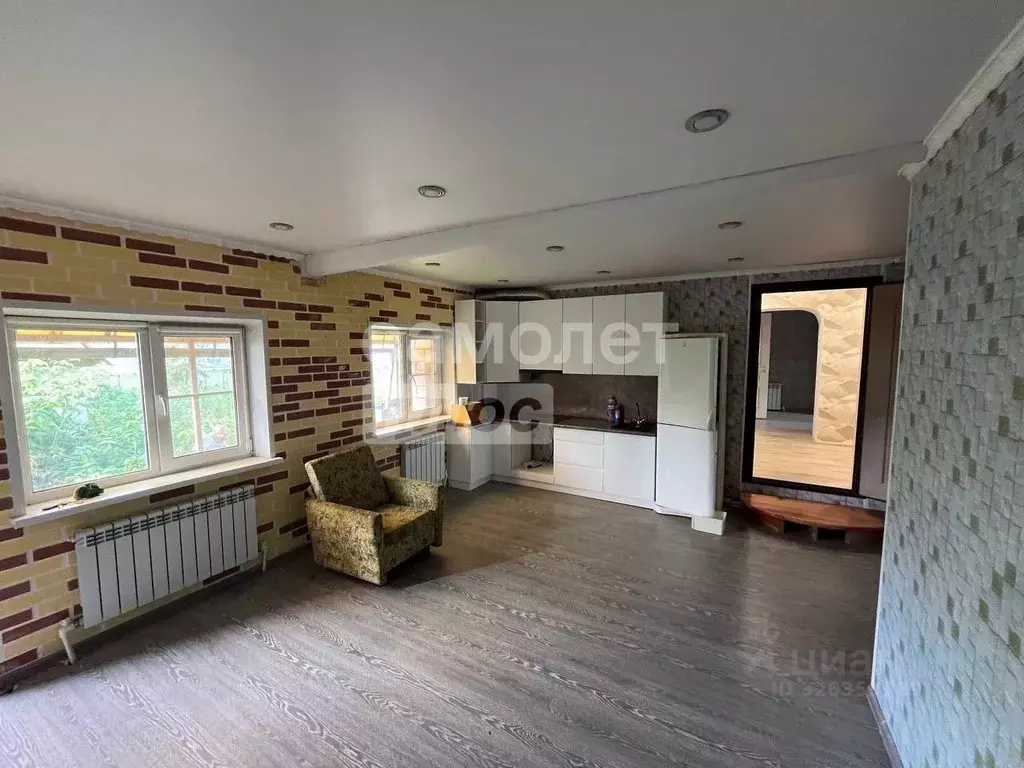 Дом в Чувашия, Чебоксары Альгешевская ул., 19 (50 м) - Фото 2