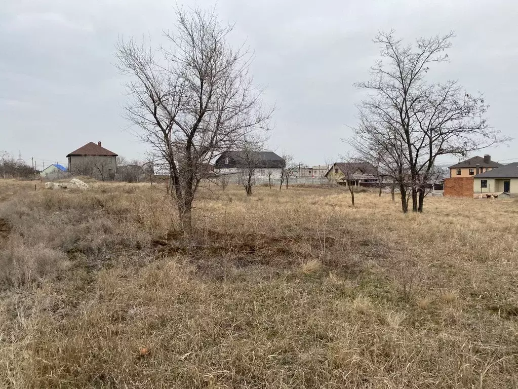 Участок в Волгоградская область, Волгоград Солнечный мкр, ул. ... - Фото 0