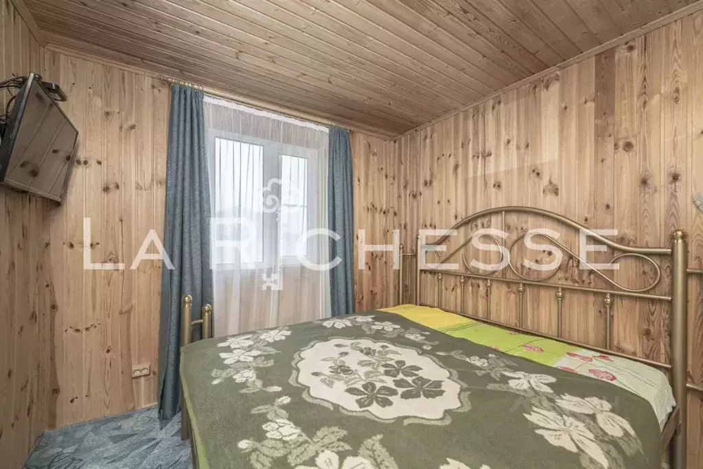 Дом в Калужская область, Малоярославецкий муниципальный округ, ... - Фото 1