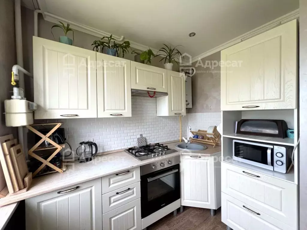 3-к кв. Волгоградская область, Калачевский район, Ильевское с/пос, ... - Фото 1