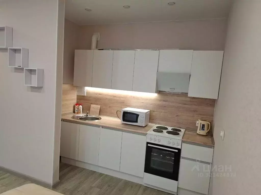 1-к кв. Тюменская область, Тюмень ул. Андрея Приказнова, 1 (36.0 м) - Фото 1