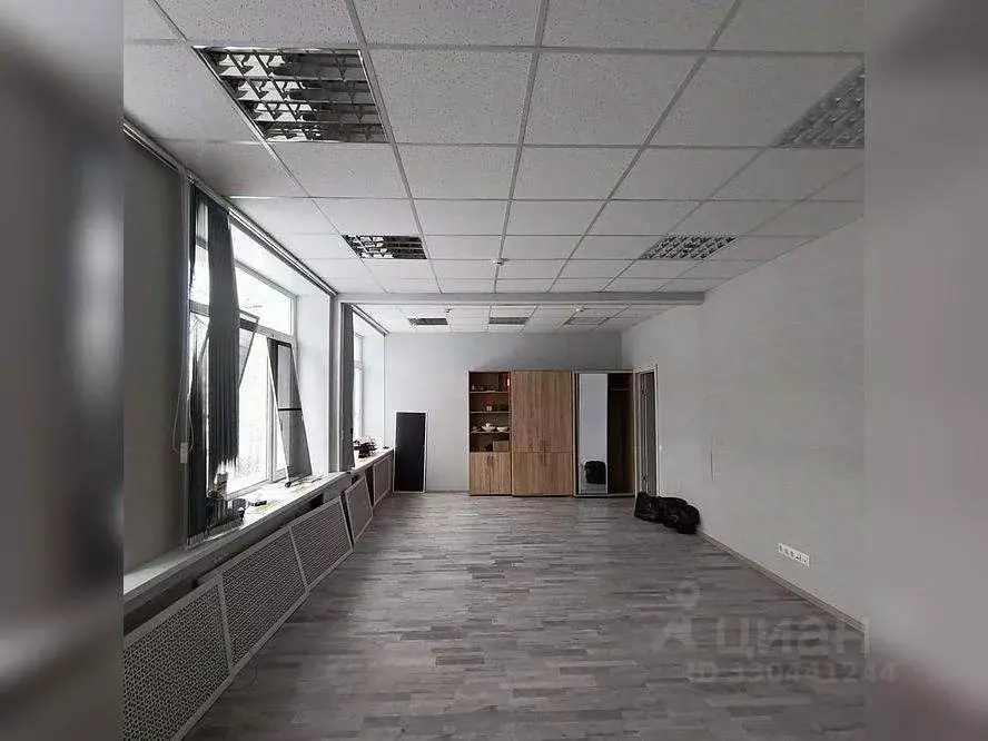 Офис в Ленинградская область, Гатчина ул. Карла Маркса, 18А (347 м) - Фото 1