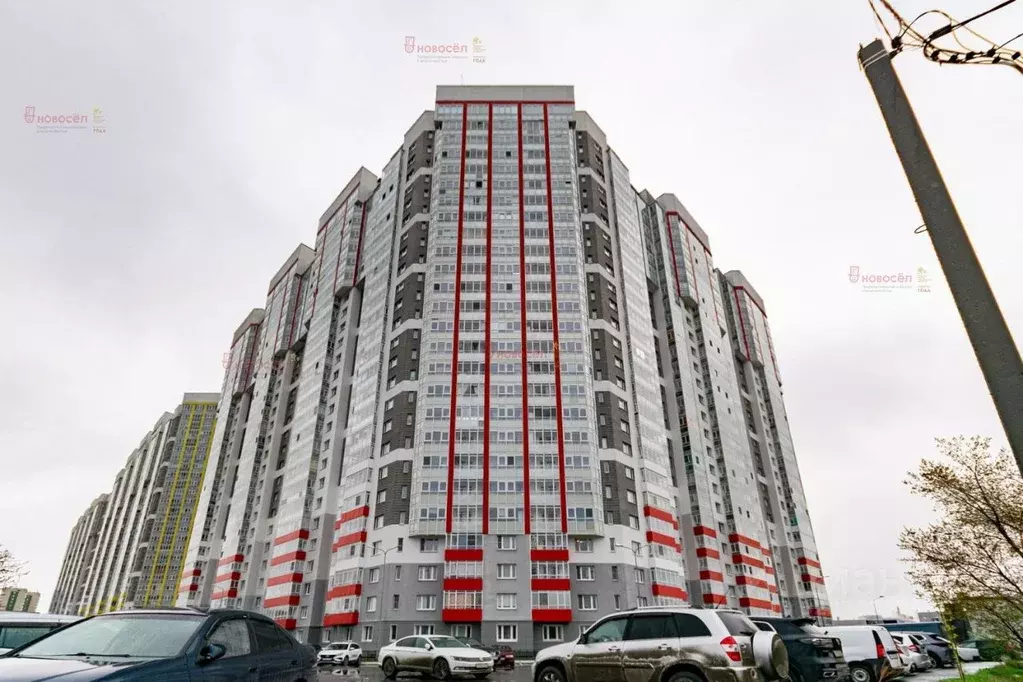 2-к кв. Свердловская область, Екатеринбург ул. Рассветная, 6к1 (51.0 ... - Фото 1