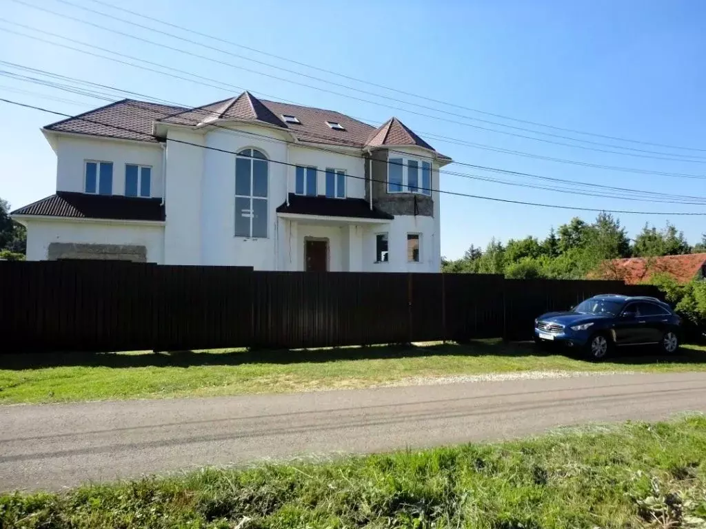 Коттедж в Москва д. Пучково, ул. Светлая Поляна, 63 (545 м) - Фото 1