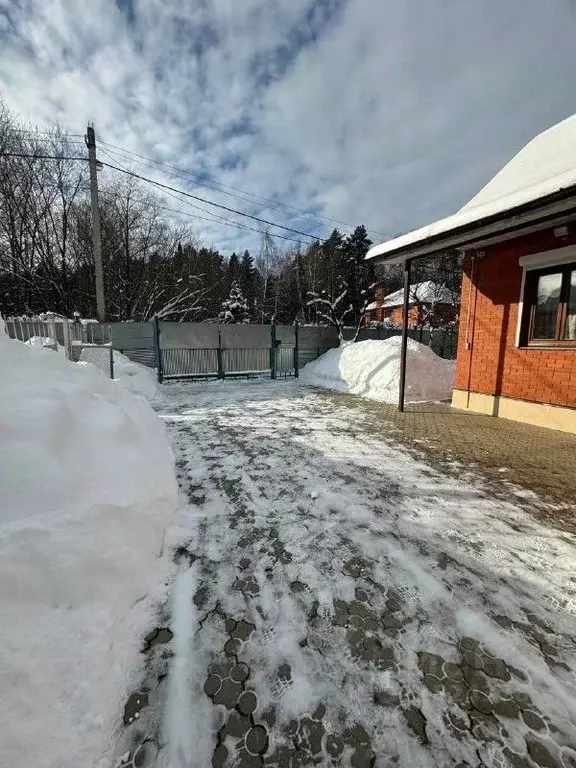 Дом в Московская область, Мытищи городской округ, д. Высоково ул. ... - Фото 0