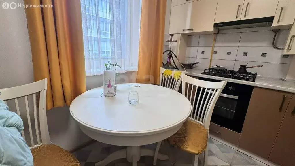 1-комнатная квартира: Симферополь, Старозенитная улица, 9 (40 м) - Фото 1