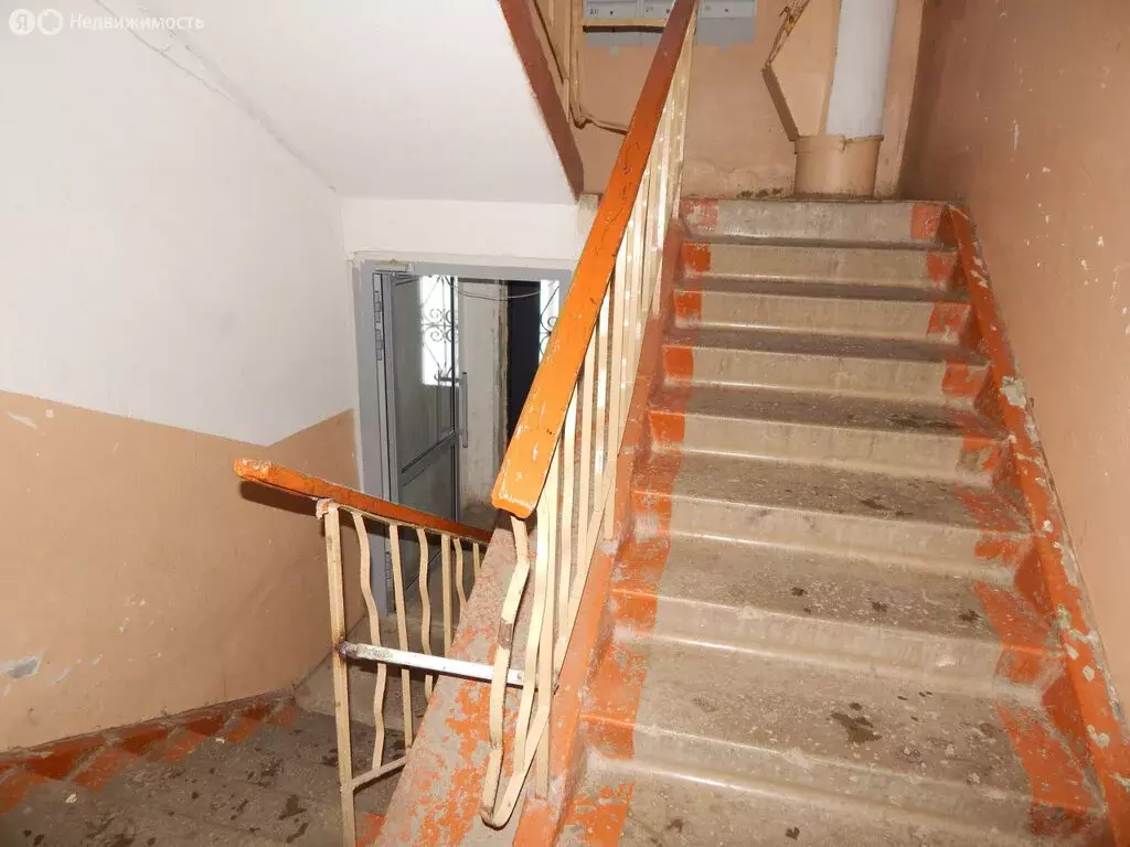 3-комнатная квартира: Нижний Тагил, Полярная улица, 3 (64.2 м) - Фото 2