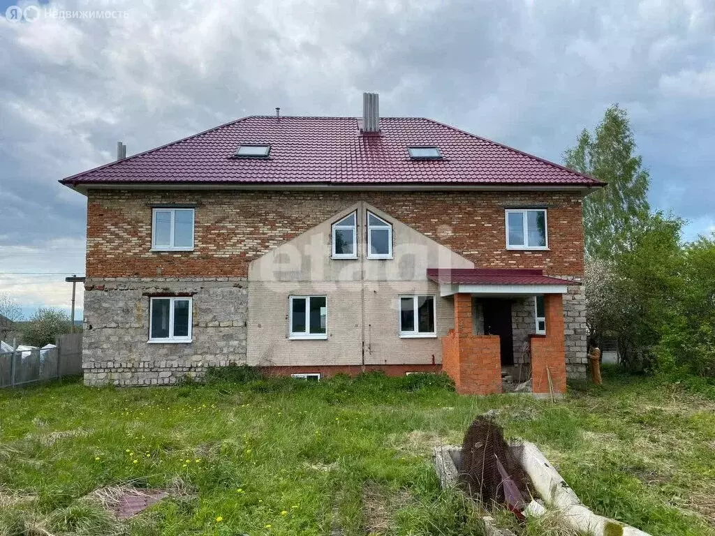 Дом в деревня Ченцовы Дворы, улица Мира, 15 (450 м) - Фото 0