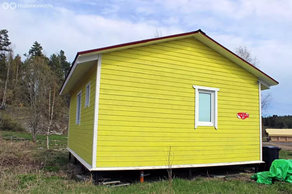 Дом в Республика Карелия, Лахденпохский муниципальный округ, посёлок ... - Фото 1