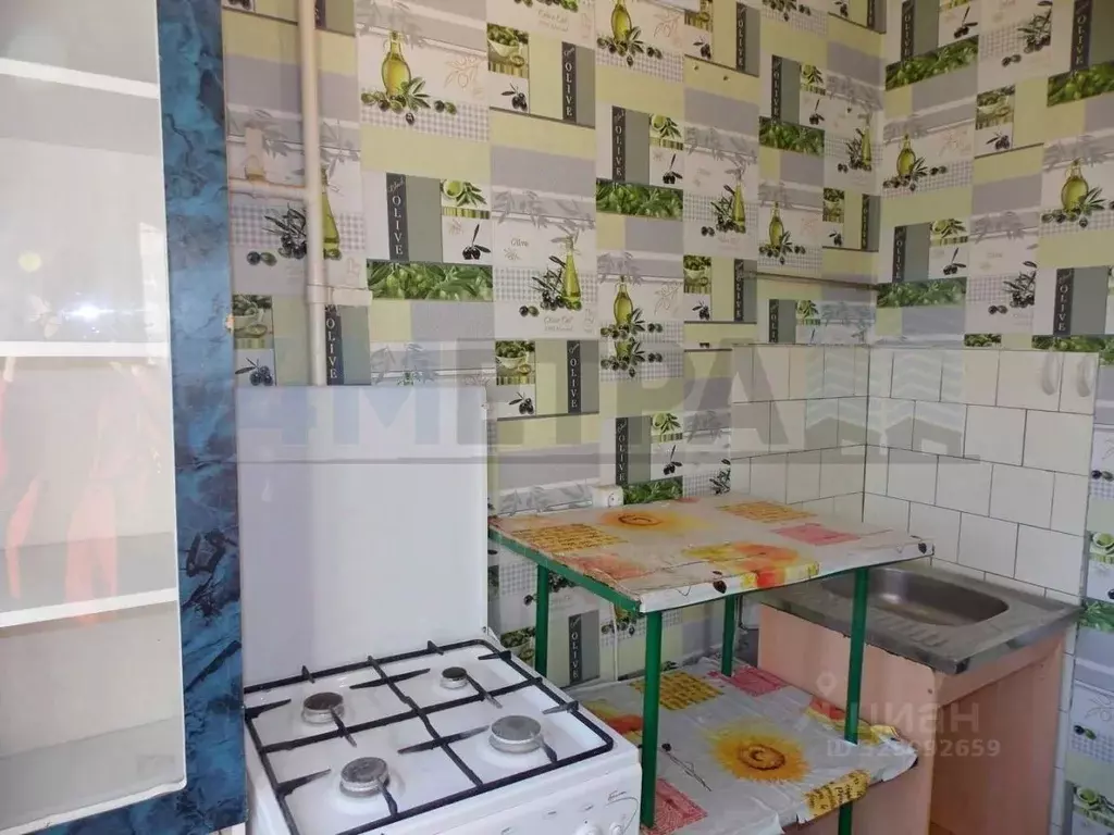 2-к кв. Челябинская область, Челябинск ул. Бурденюка, 16 (45.0 м) - Фото 2