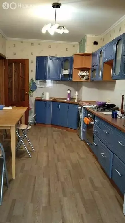 3-комнатная квартира: Саратов, улица имени С.Ф. Тархова, 40 (79.1 м) - Фото 1