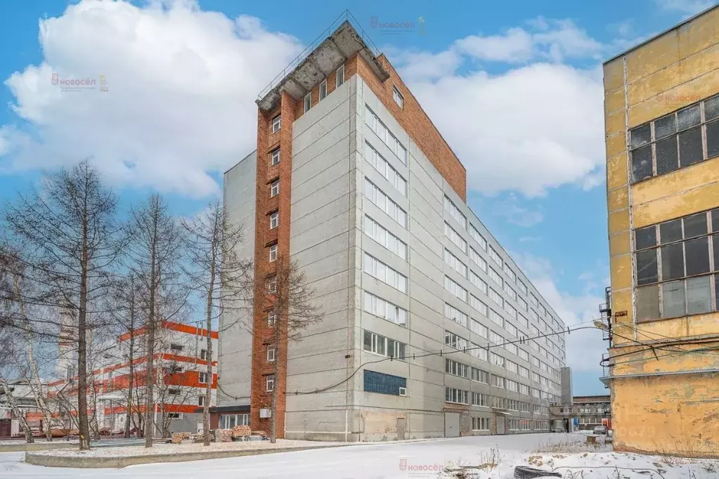 Офис в Свердловская область, Екатеринбург ул. Фронтовых Бригад, 18М ... - Фото 0