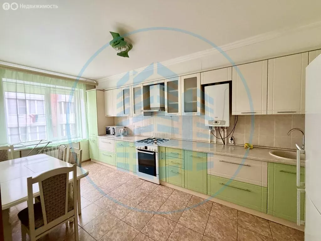 2-комнатная квартира: станица Ессентукская, улица Гагарина, 5к5 (66.6 ... - Фото 1