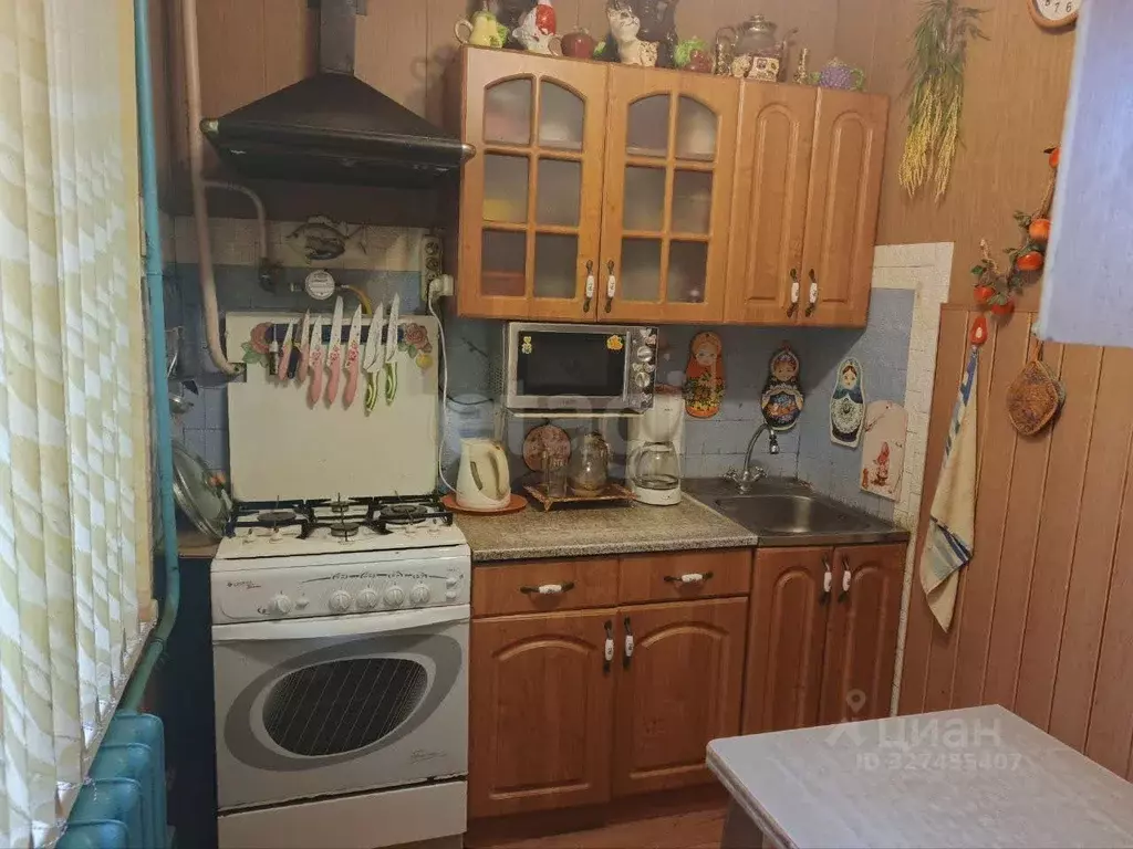 3-к кв. Ленинградская область, Кириши Советская ул., 13 (56.8 м) - Фото 2