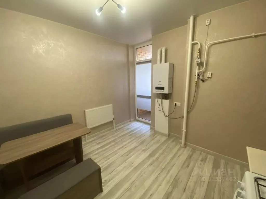 1-к кв. Ростовская область, Батайск ул. Бекентьева, 10 (40.0 м) - Фото 2