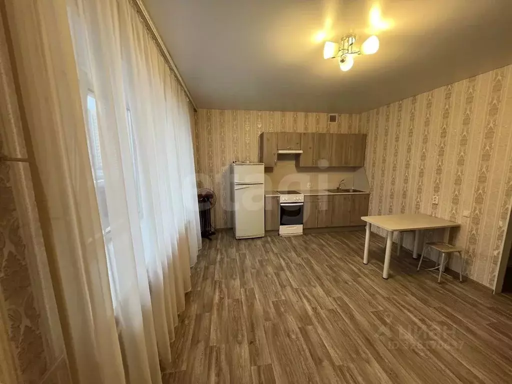 Студия Башкортостан, Стерлитамак просп. Октября, 95 (28.2 м) - Фото 1