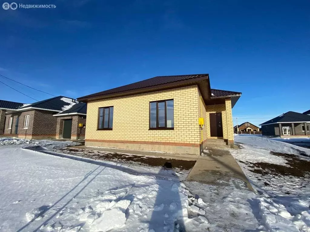 Дом в село Благословенка, Просторная улица (105 м) - Фото 2