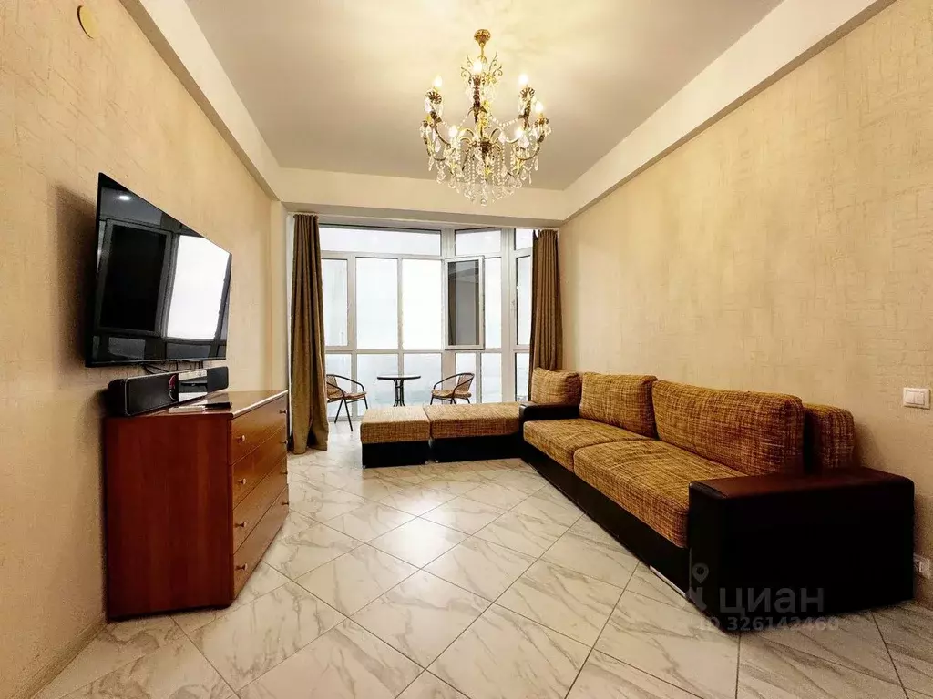 2-к кв. Крым, Алушта ул. Чатырдагская, 1А (53.0 м) - Фото 1