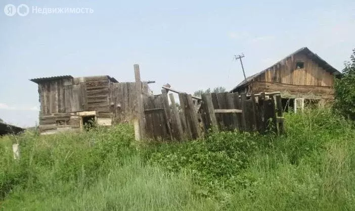 Дом в Свердловская область, Каменский муниципальный округ, село ... - Фото 2