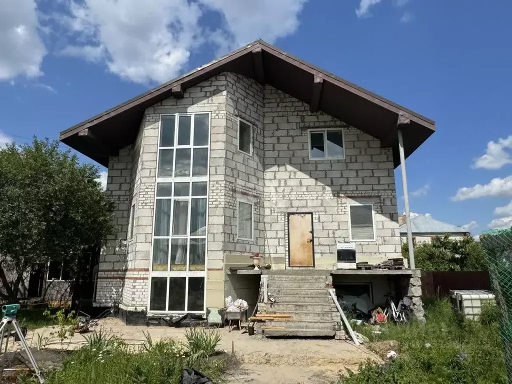 Дом в Брянская область, Брянский район, Снежское с/пос, пос. Кузьмино ... - Фото 0