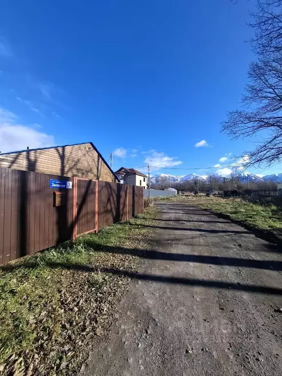 Дом в Камчатский край, Елизовский муниципальный округ, пос. Лесной ул. ... - Фото 1