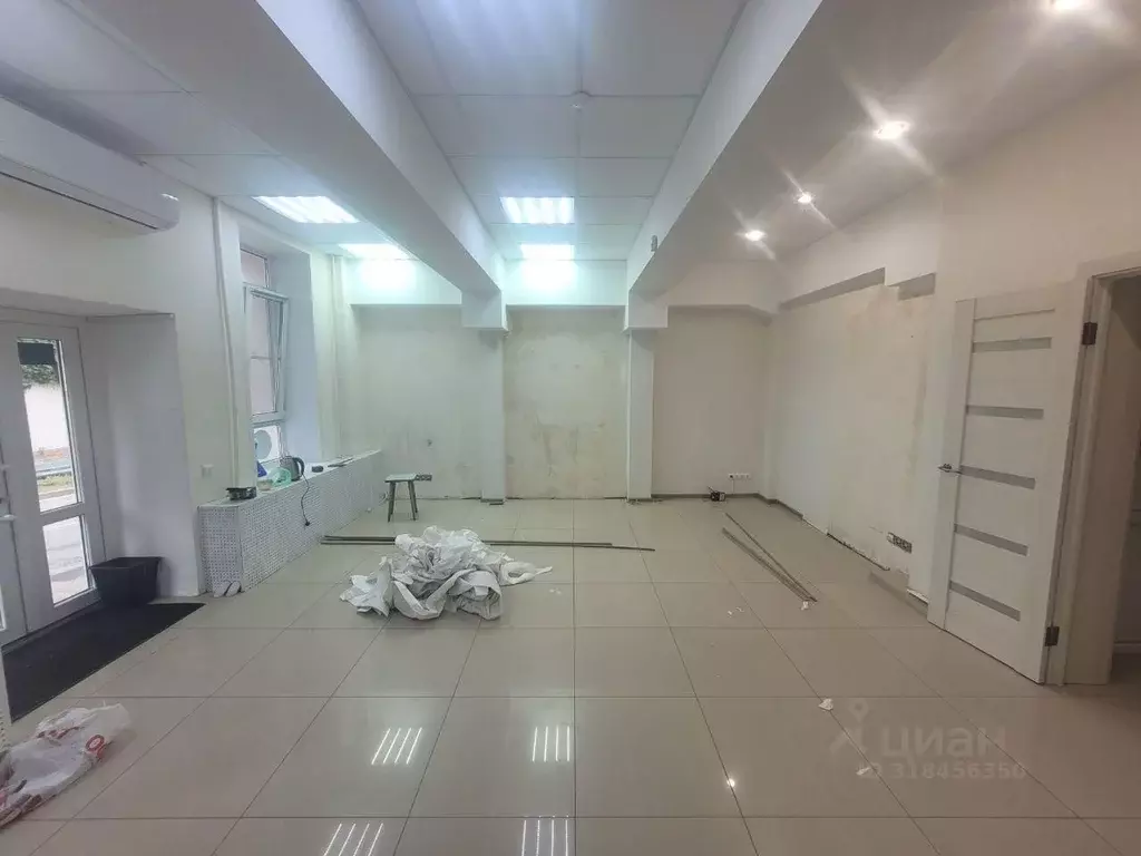 Помещение свободного назначения в Саратовская область, Саратов ул. ... - Фото 2